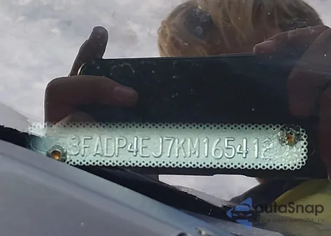 2019 Ford Fiesta Se z USA, uszkodzony, nr VIN 3FADP4EJ7KM165412